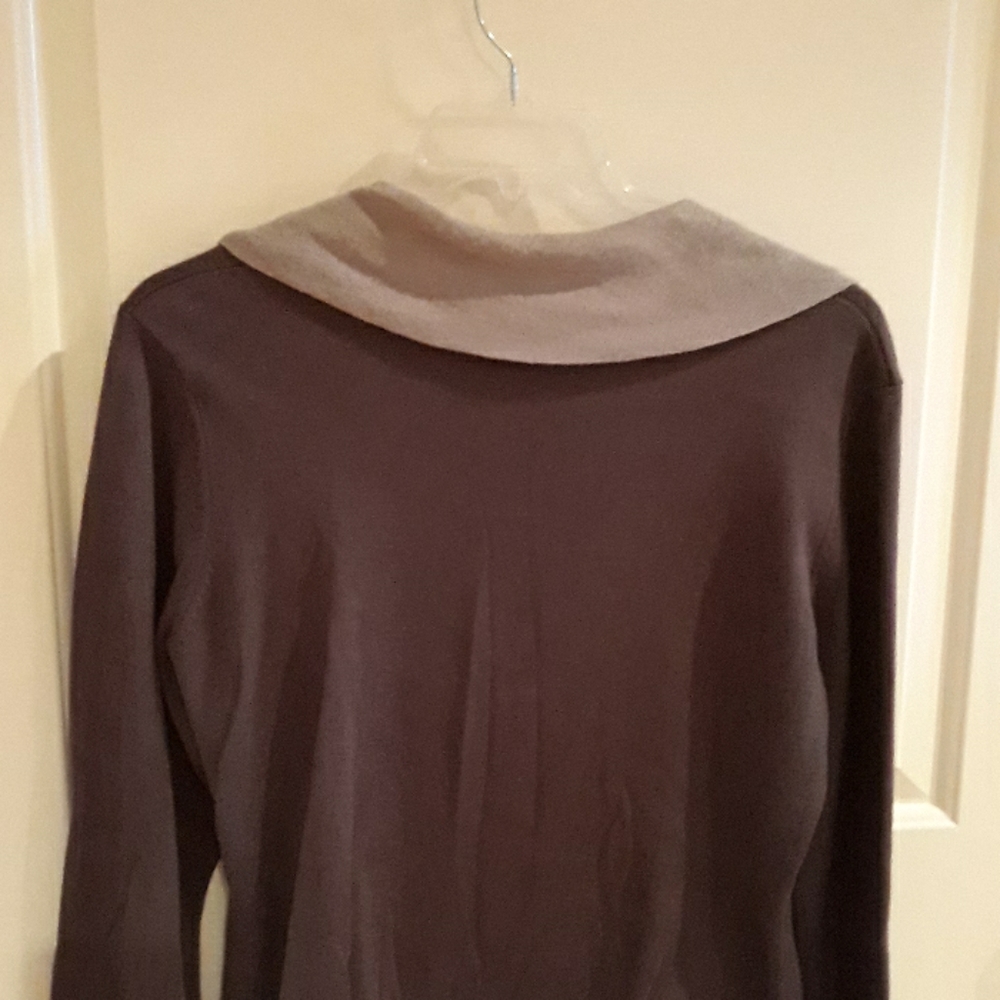 Pullover top - Picture 4 of 4